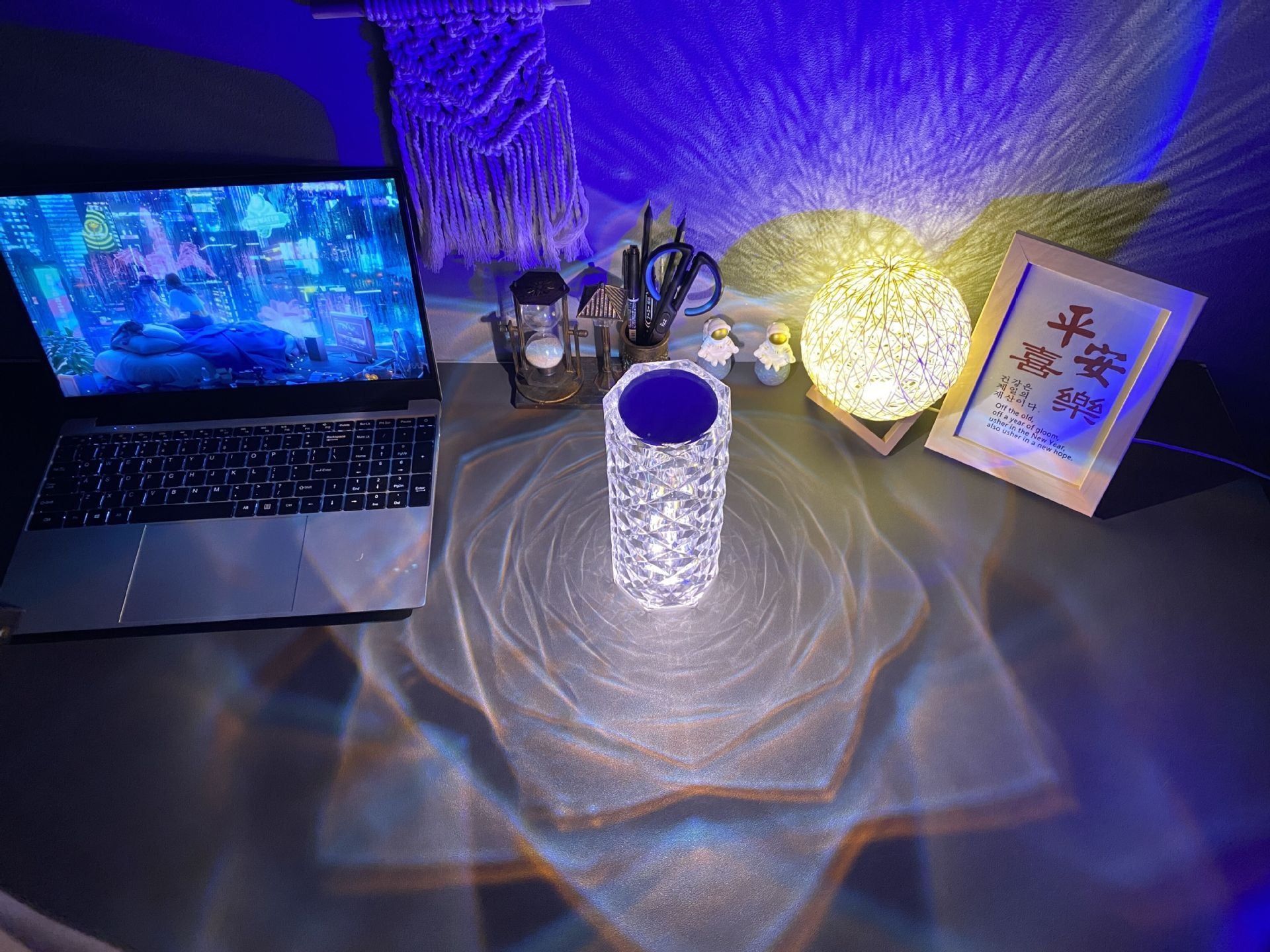 Romantic LED Rose Diamond Table Lamps